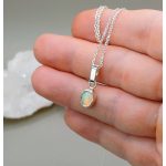 Letisztult etióp oplál amulett