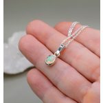 Letisztult etióp oplál amulett