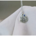"Bagolypár talizmán" - kézzel vésett ezüst medál zafírral