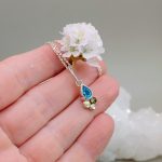 "Belső egyensúly" - kézzel készült ezüst és arany amulett topázzal