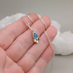 "Belső egyensúly" - kézzel készült ezüst és arany amulett topázzal