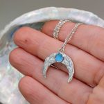 "Égi harmat" - kézzel készült ezüst talizmán kalcedonnal