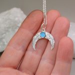 "Égi harmat" - kézzel készült ezüst talizmán kalcedonnal