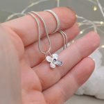 "Nature Details - Virág Tanzanittal" ezüst medál