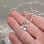 "Nature Details - Virág Tanzanittal" ezüst medál