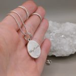 "Nature Details - Végtelen Pillanat" kézzel vésett ezüst talizmán