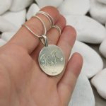 "A természet virágzó szépségei" ezüst talizmán