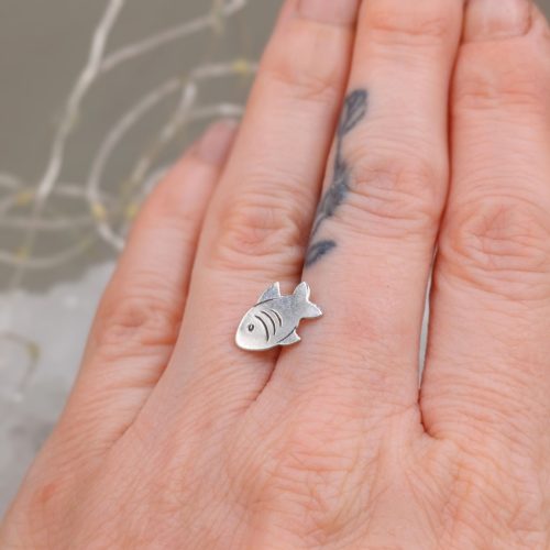 "Apróságok - Halacska"  ezüst fülbevaló