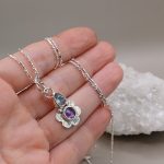 "Nature Details - A belső béke virága" ezüst amulett