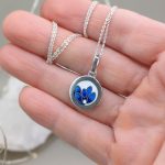 "Virágzás" kék - fehér cloisonné ezüst medál 