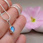 "Nature details - A nőiesség köve" ezüst charm