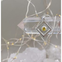 "A belső fény transzformációja" ezüst amulett