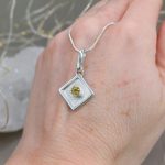 "A belső fény transzformációja" ezüst amulett