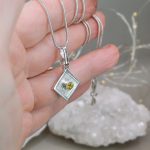 "A belső fény transzformációja" ezüst amulett