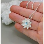 "Harmatcsepp a szirmokon" - kézzel készült ezüst amulett akvamarinnal