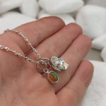 "Nature details - Opál és réti virág" ezüst charm