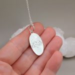 "Gyakorló angyalok talizmánja" - kézzel vésett ezüst medál 