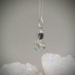 "Nature Details - Tavaszi ébredés" - kézzel készült ezüst amulett turmalinnal