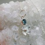 "Nature Details - Tavaszi ébredés" - kézzel készült ezüst amulett turmalinnal