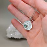 "Nature details - kyanite hullámzás" - kézzel készült ezüst medál