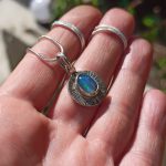 "Nature deatils - ezer arcú opál" ezüst talizmán