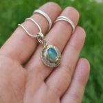 "Nature deatils - ezer arcú opál" ezüst talizmán