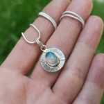 "Nature deatils - ezer arcú opál" ezüst talizmán