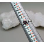 "Tüzes szenvedély" - kézzel vésett ezüst gyűrű rodolit gránáttal