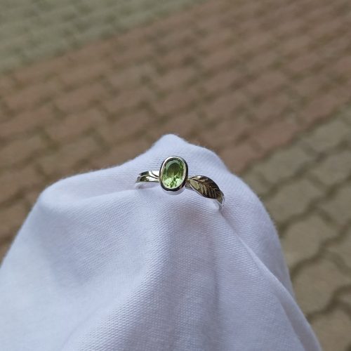 "Nature Details - Végtelen Zöld" ezüst gyűrű