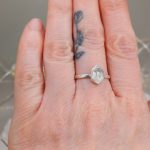 "Nature Details - Női lélek fénye" - kézzel vésett ezüst gyűrű herkimer gyémánttal