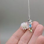 "A természet és védelem szent egysége" - kézzel készült arany, és ezüst amulett topázzal